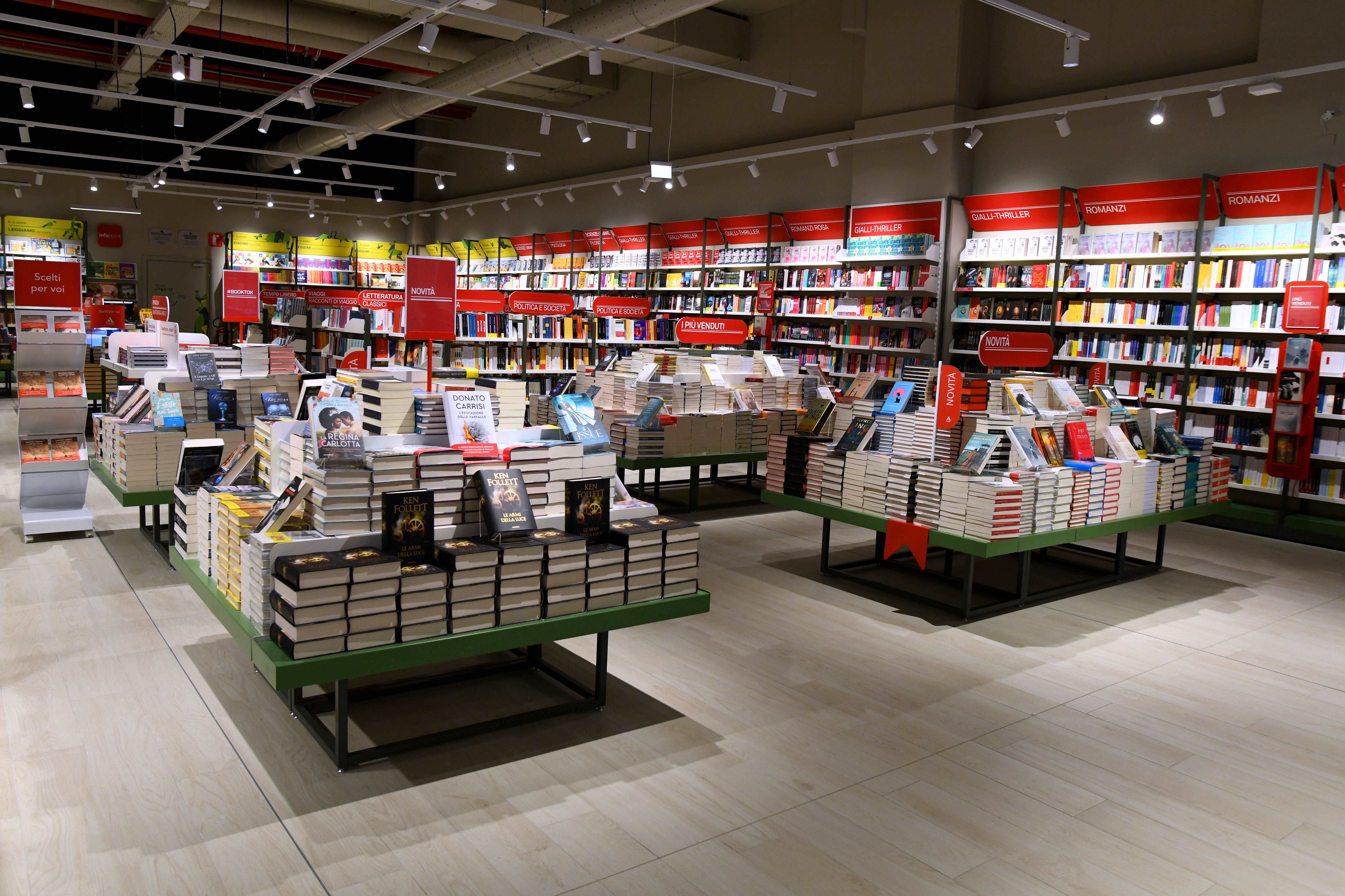 Apre il Mondadori Bookstore nel nuovo Merlata Bloom di Milano -  politicamentecorretto.com